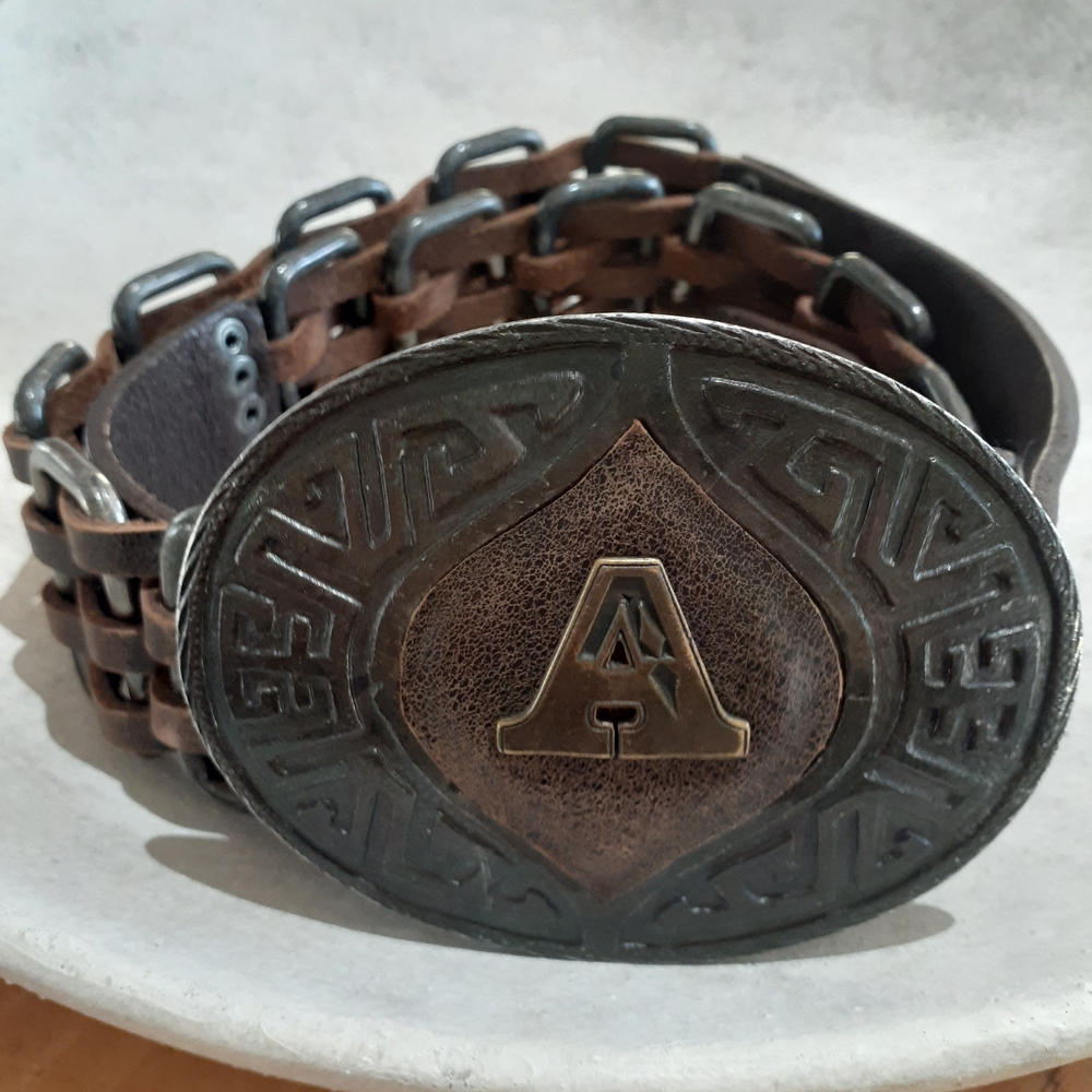 Apartment Belt A Buckle Genuine Leather Band With Metal Links Size 34